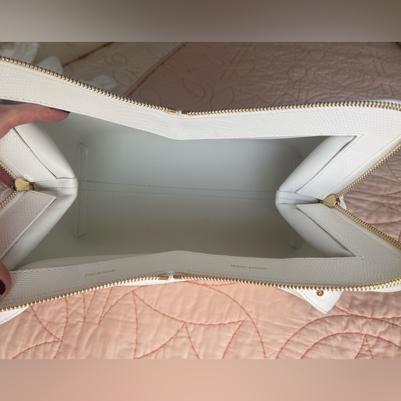 Mansur Gavriel Calfskin Lizard Embossed M Frame Bag White - Picture 9 of 9